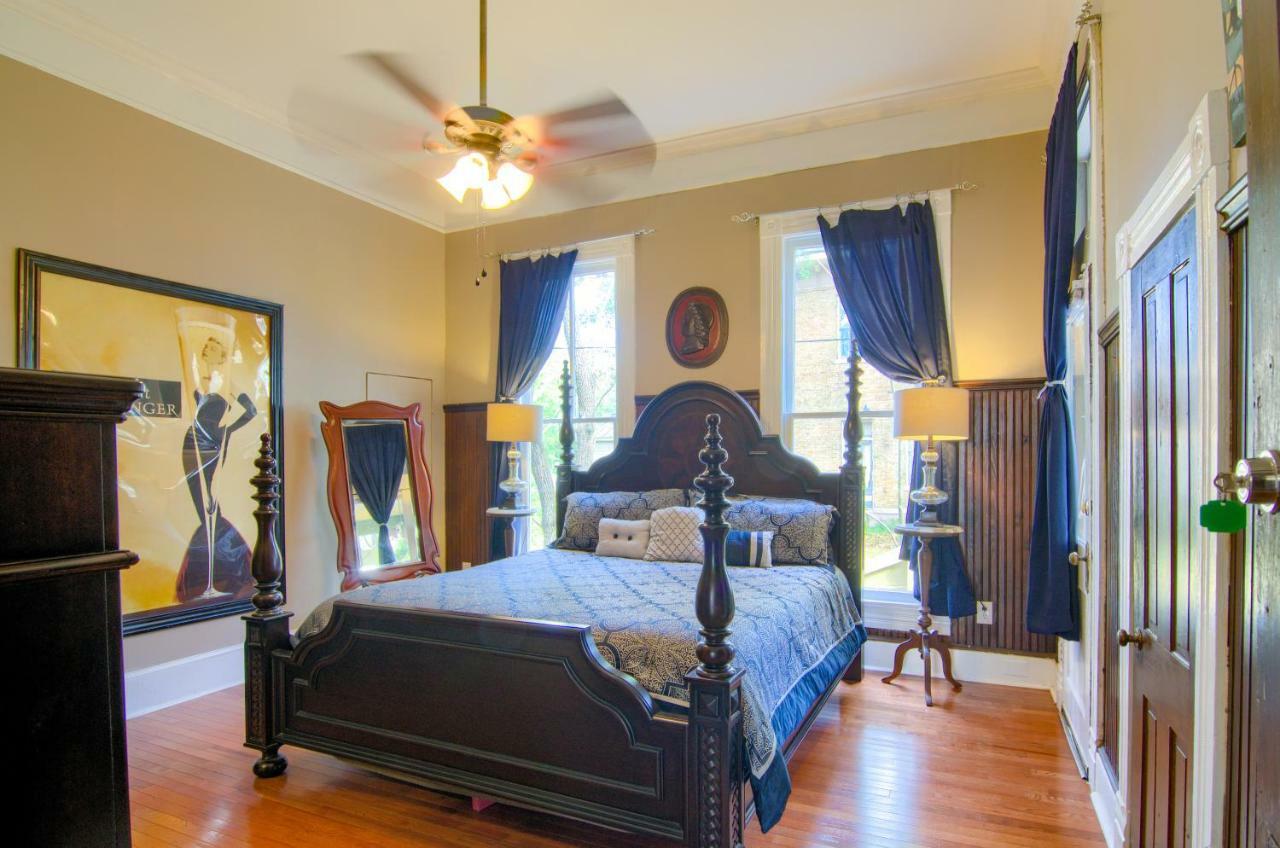 Bed and Breakfast The Mardi Gras House Mobile Exterior foto
